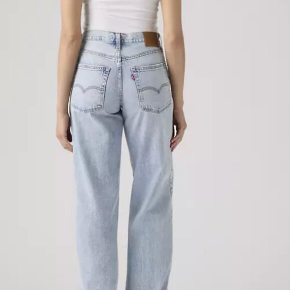 Levi's Denim - Levi's Baggy Dad Jeans Fan-Flare Light Wash